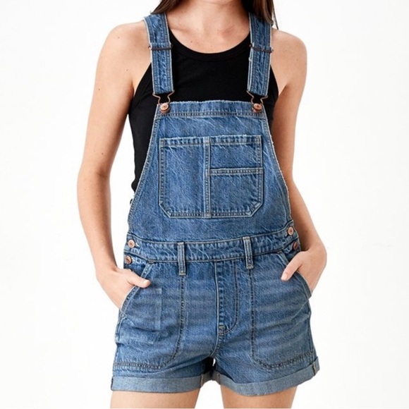 American Eagle Outfitters Denim - American Eagle Denim Overall Shorts